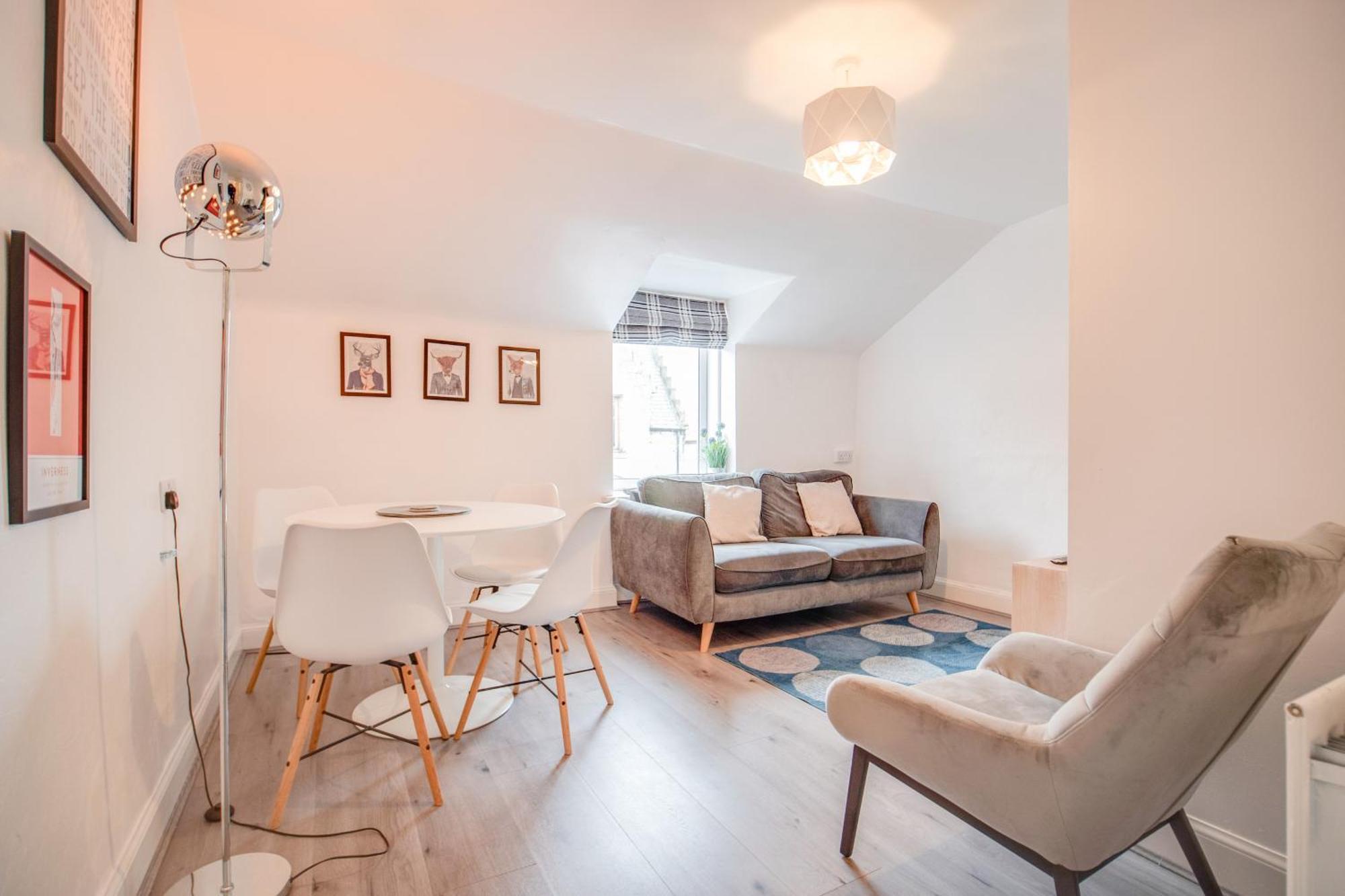 Appartement Comfortable 2-bedroom Flat *